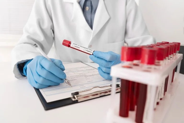 FDA approves Abbott’s latest lab blood test for concussion